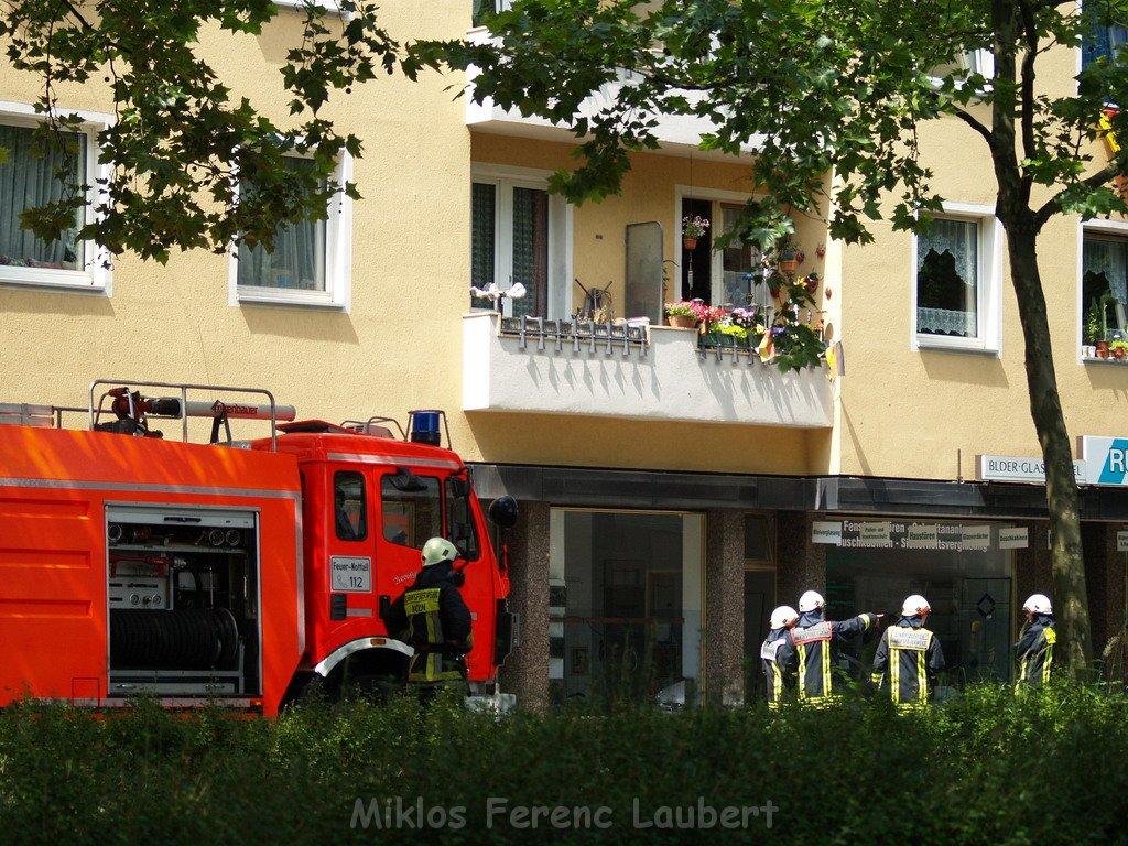 Gasaustritt Koeln Klettenberg Luxemburgerstr   P21.JPG